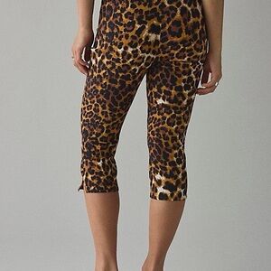 Kimchi Blue Leopard Print Capri Pants Size 2 Y2K Animal Print Urban Outfitters